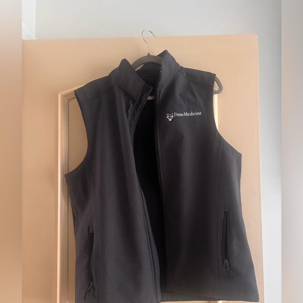 Port Authority Black Vest